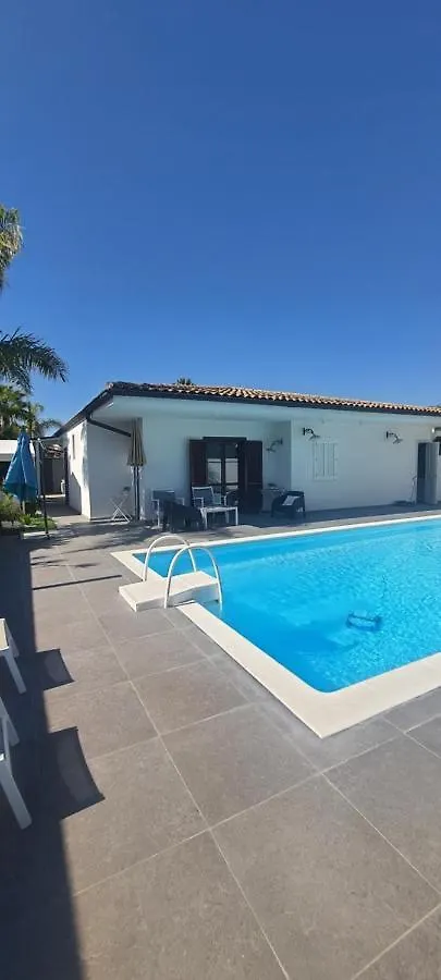 Villa Sabri San Leone 0*,